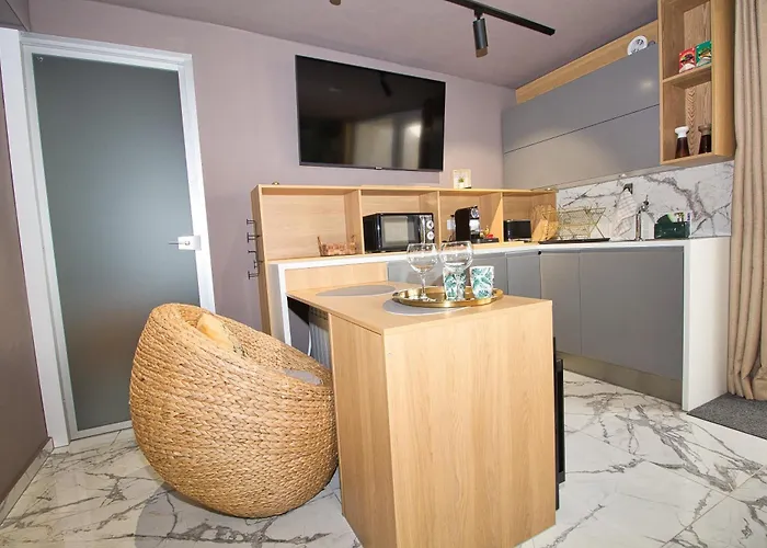 La Perla De & Sauna Experience 펜션