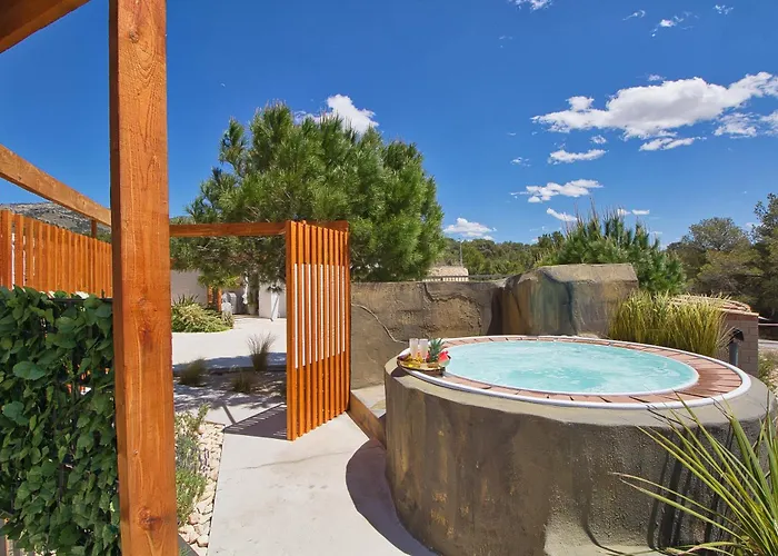 펜션 La Perla De & Sauna Experience Tibi