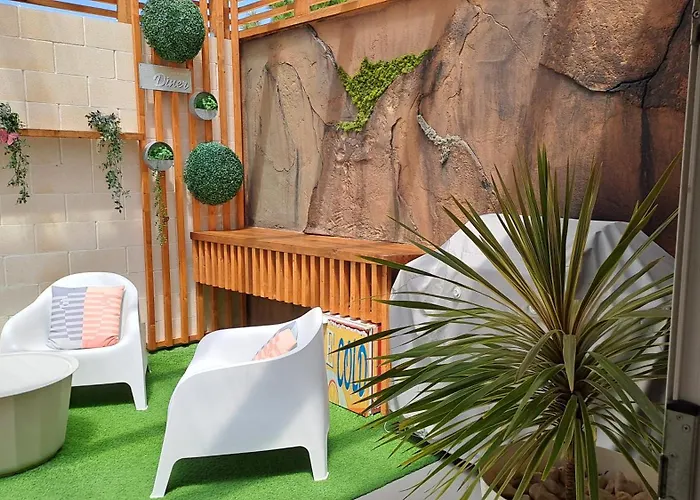 La Perla De & Sauna Experience